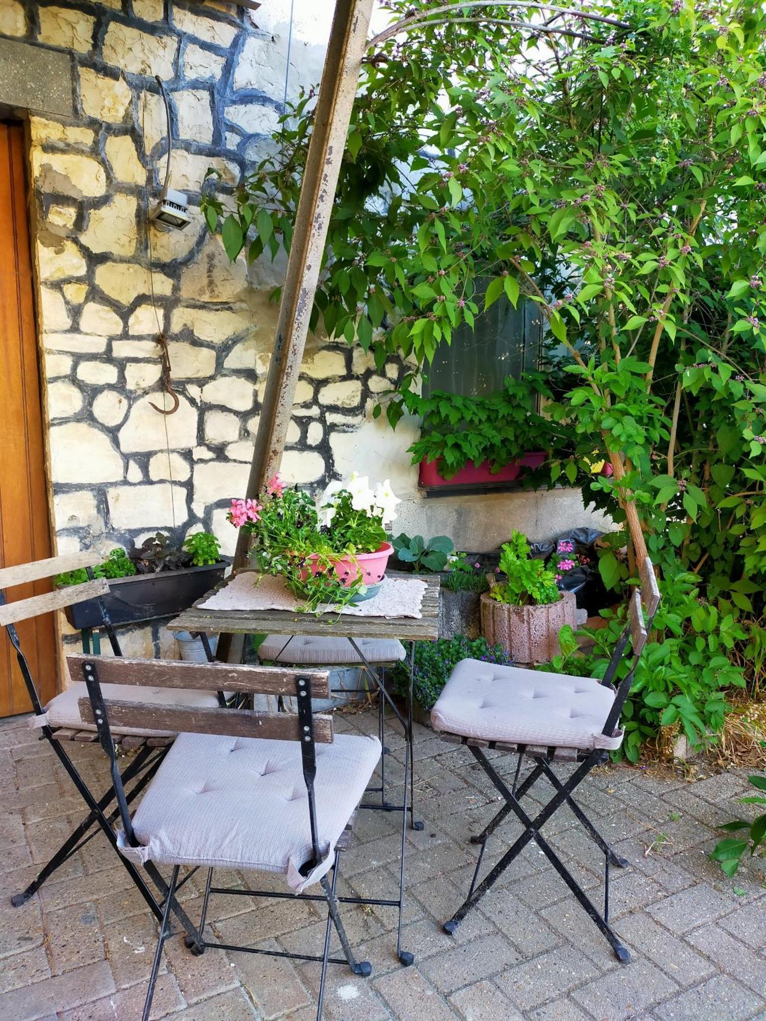 Ferienwohnung Le Relais De La Maillere Dalhem Exterior foto